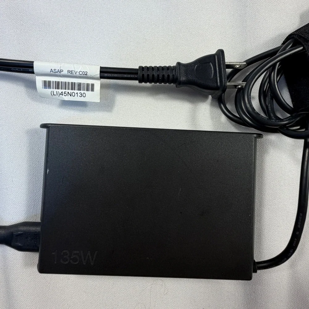 Lenovo 135W AC Adapter Laptop Charger 20V 6.75A Slim Tip ADL135SCC2A SA10E75867 - Picture 5 of 7